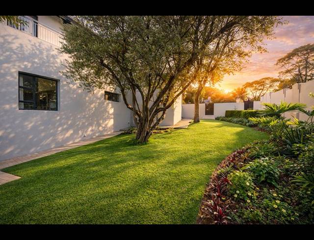 4 BEDROOM CLUSTER FOR SALE IN WATERKLOOF